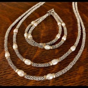 “sOLD”. Sterling/pearl necklace Lagos inspired!